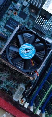 cpu-fan-no-blue-cable-for-pwm